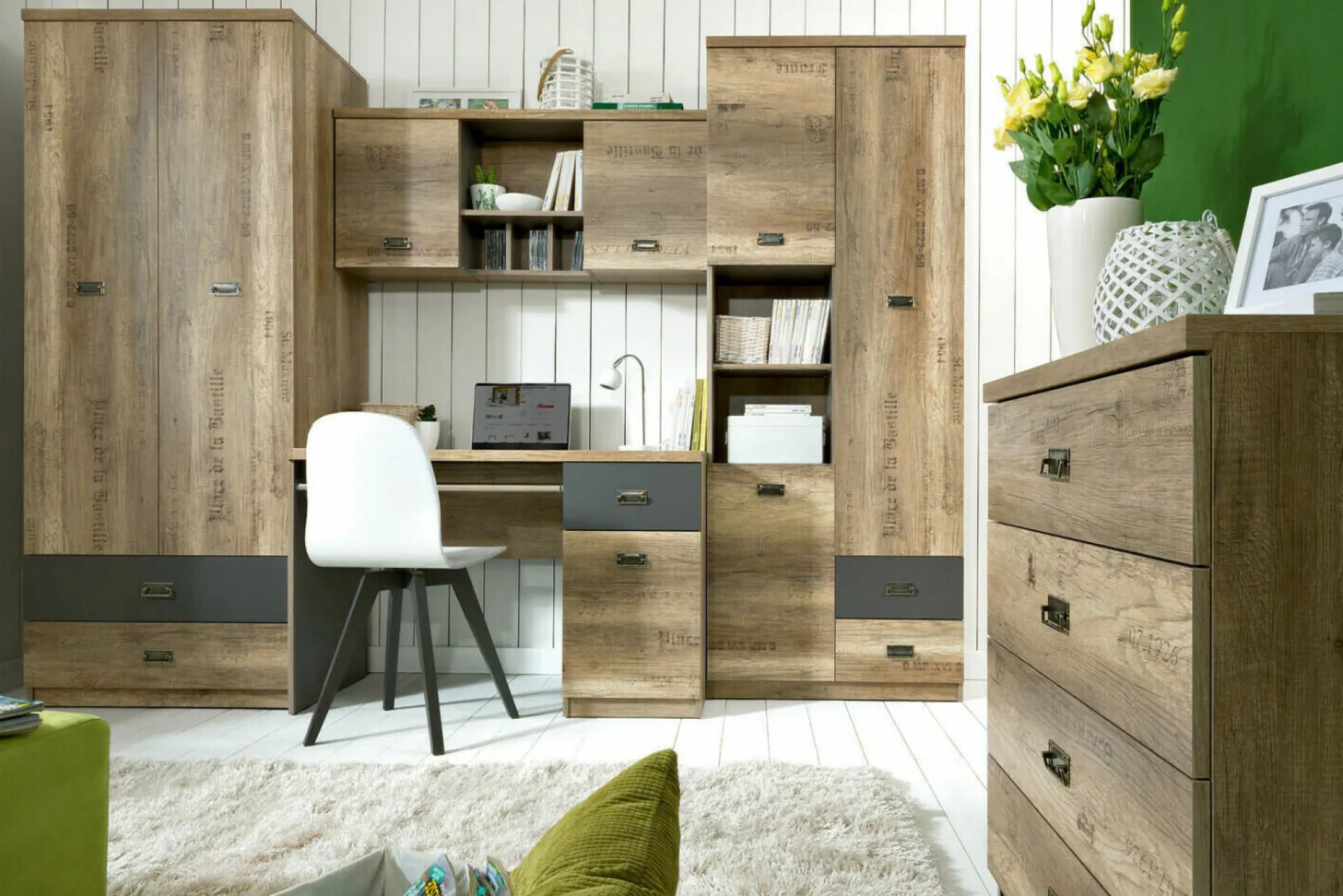 Børneværelsessæt Odeveni 105