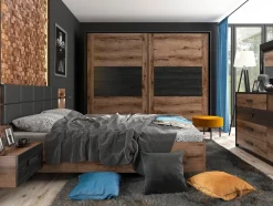 Garderobeskab Livmoru 103