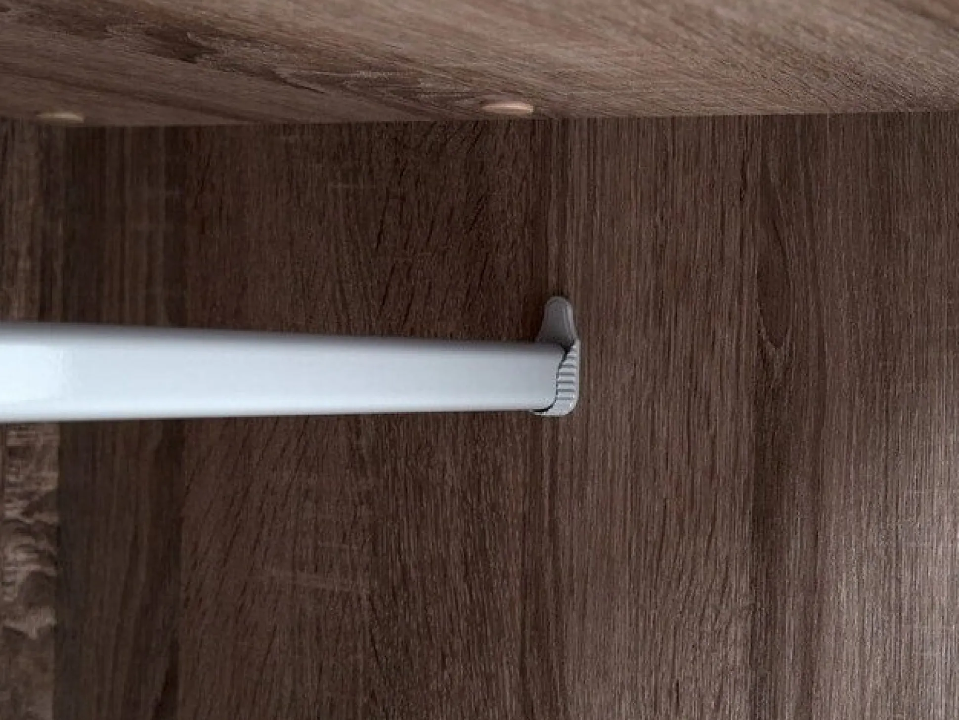 Garderobeskab Salsevi 107