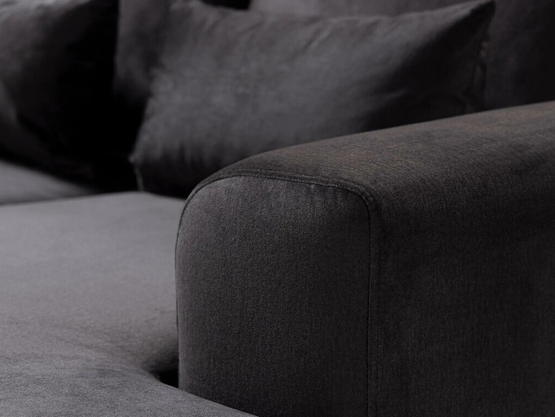 Hjørnesofa Floromo 121 (Monolith 95)