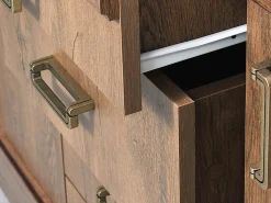 Kommode Lircava 103 (Lefkas eg)