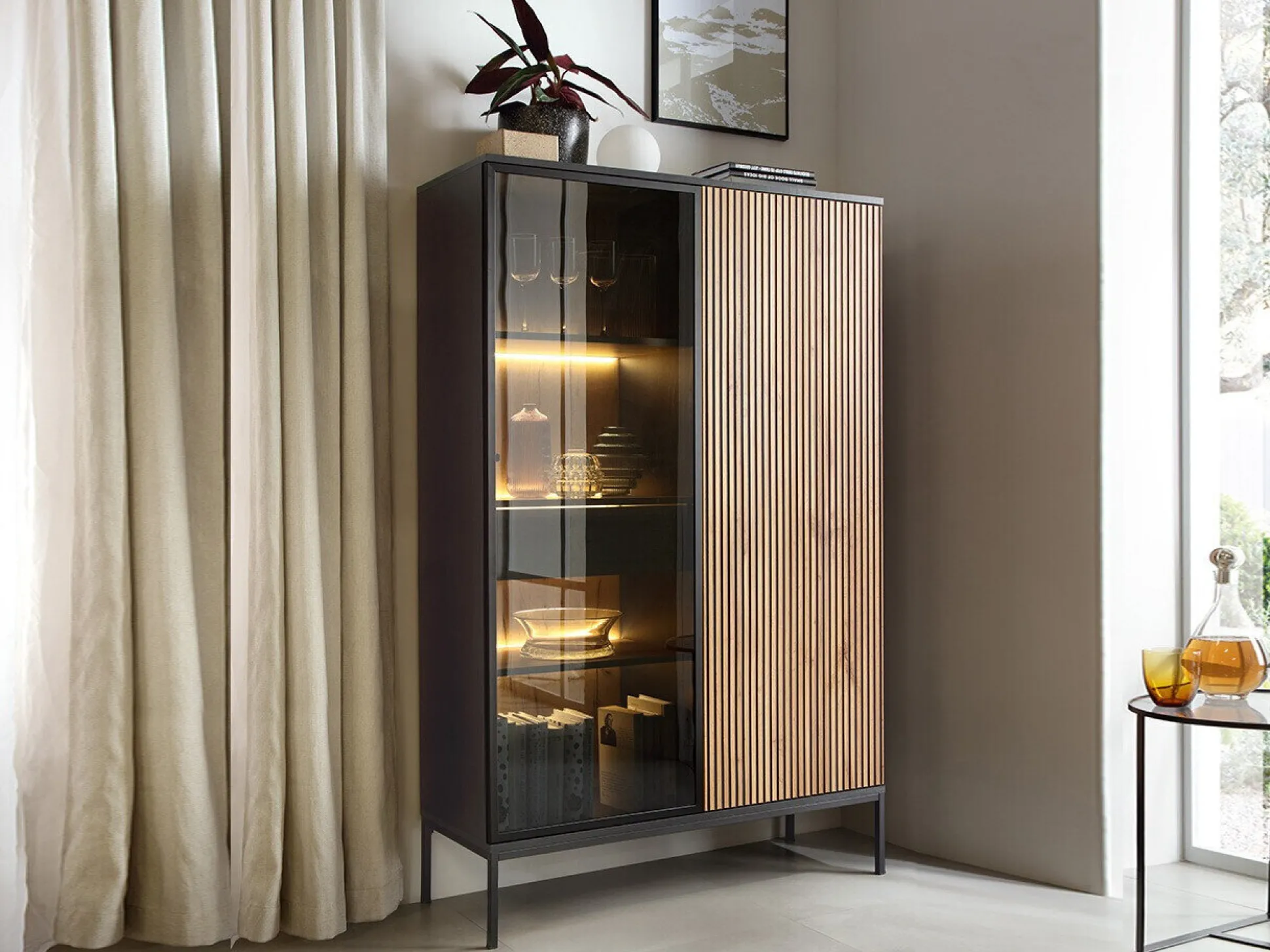 Reol Manal (Sort + Wotan eg)