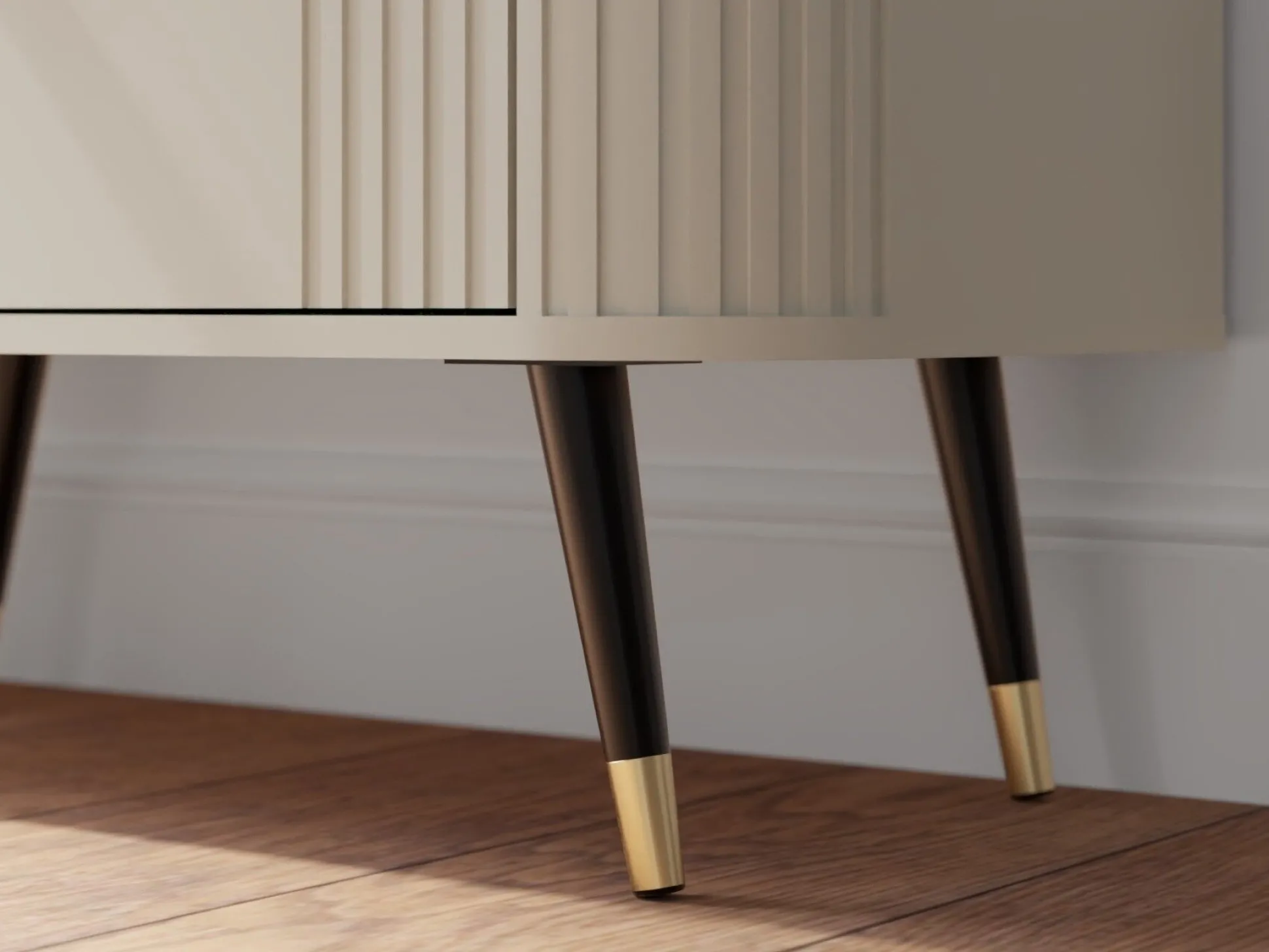 Sengebord Mormone 104