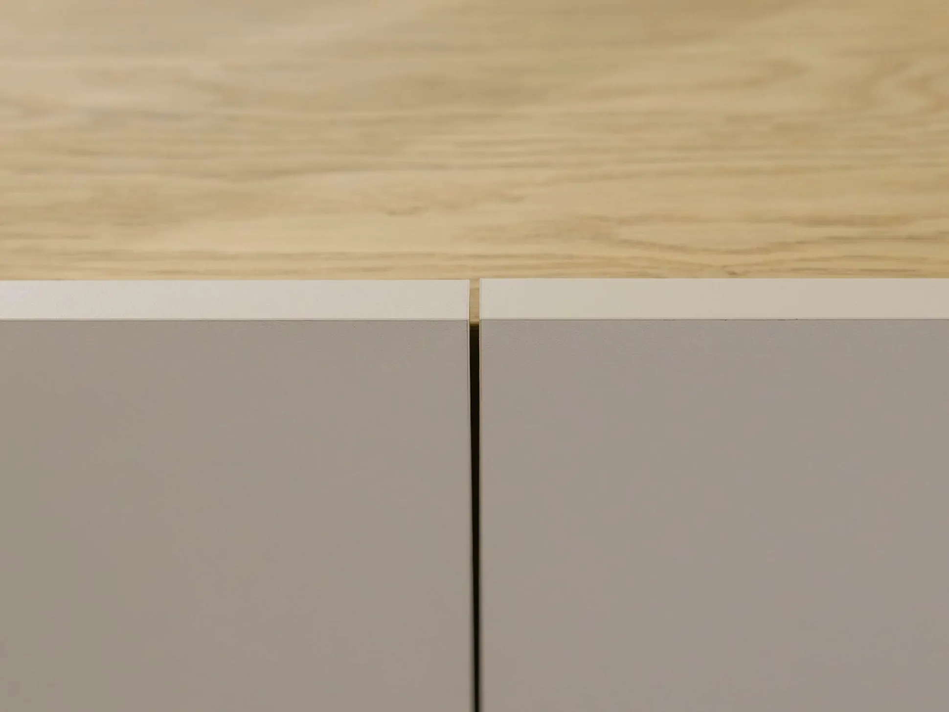 Skænk Comfivo Tilia (Lysebrun + Egetræ)