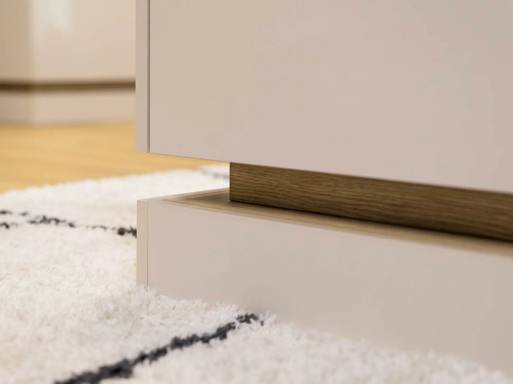 Skænk Comfivo Tilia (Lysebrun + Egetræ)