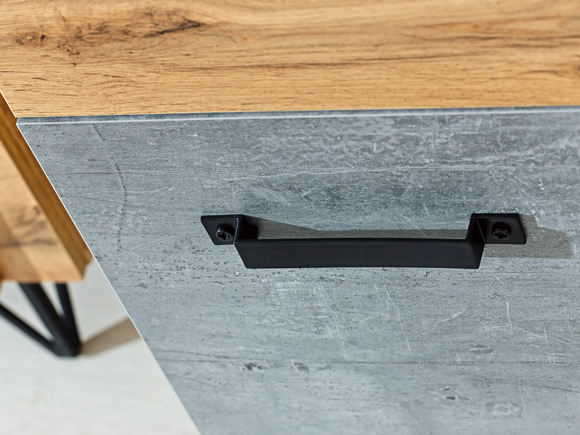 Skrivebord Domdele 108